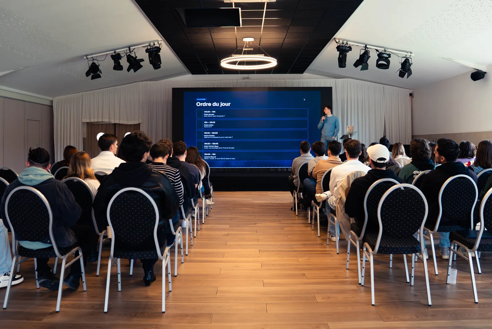 Salle Sequoia pour séminaire — Domaine de la Butte Ronde Yvelines